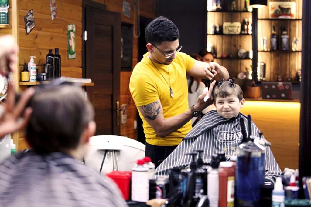 Modne Strzyżenie Dla Chłopców - BRODSKI Barber Shop, Wilanów Modne Strzyżenie Dla Chłopców - BRODSKI Barber Shop, Wilanów